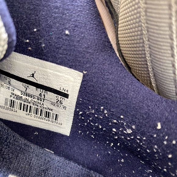 Nike Air Jordan 11 Retro Low Georgetown 528895-007 Men’s Size 8 Sneakers - Picture 9 of 9